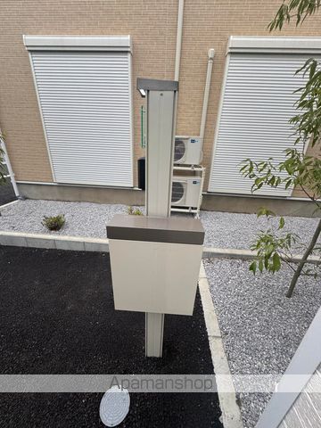 練馬区 2階建 築3年の内装写真