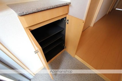 ロイヤル泉[2LDK/52.97m2]の内装1