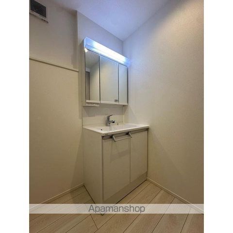 detached 埼玉県草加市谷塚町1088-4

地図を見る