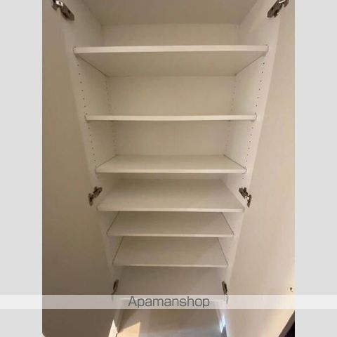 SーRESIDENCE阿波座WESTの内装写真