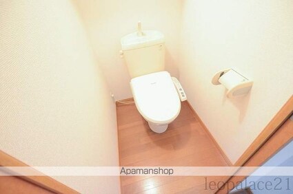 レオパレスこんどう[1K/26.08m2]のトイレ
