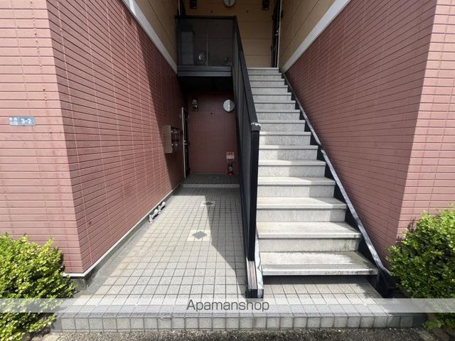 サンパティークIIの玄関写真