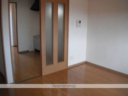 ルミエール中ノ坂[1K/31.2m2]のリビング・居間