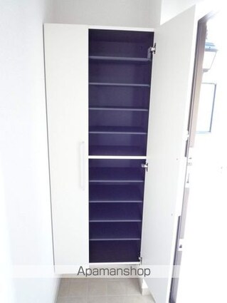 東京都福生市加美平１丁目[1R/35.58m2]の内装