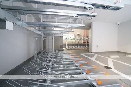 メインステージ新御徒町[1K/25.6m2]の駐車場