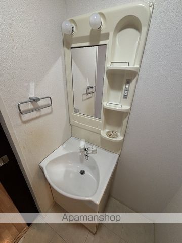GRAND STEADY徳井町の内装写真