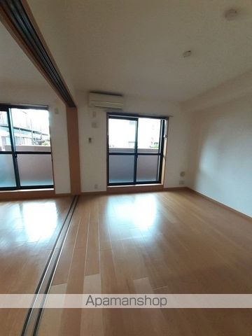 フォレスタの内装写真