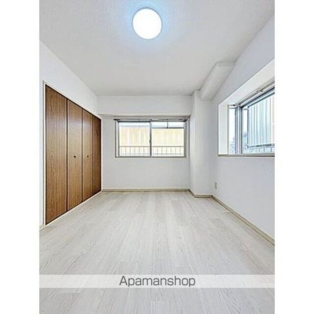 東栄ビル[3LDK/72.16m2]のリビング・居間4