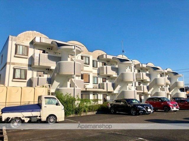 小西マンションの外観写真