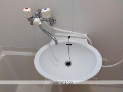 レオパレスヴィラージュ丸亀[1K/23.18m2]の洗面所