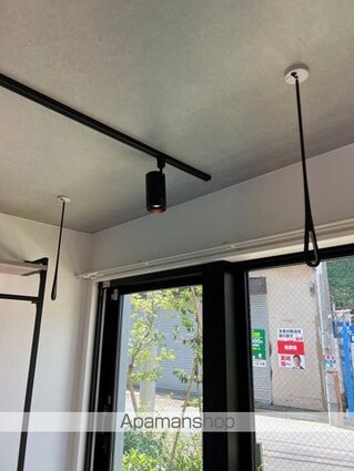 東京都中野区若宮１丁目[1R/16.44m2]の内装1