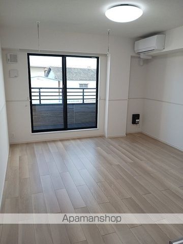 プラシードIIの内装写真