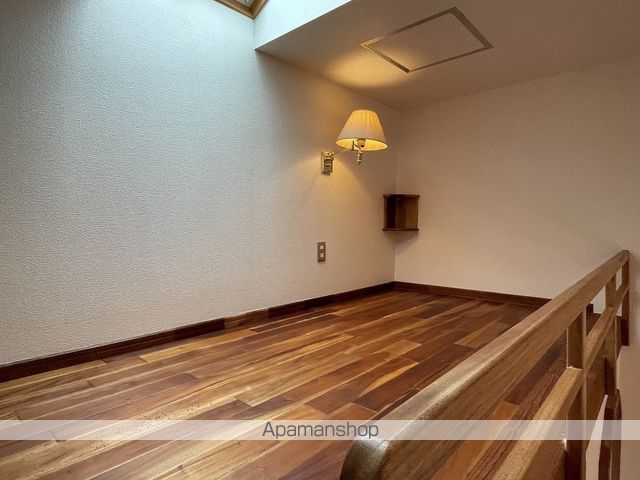 セザンヌ大知波の内装写真