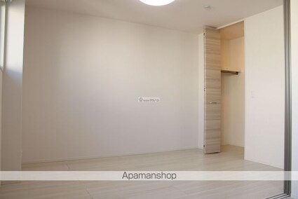 グランシャリオⅡ[2LDK/50.38m2]の共用部4