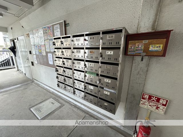 利倉西第一住宅の内装写真