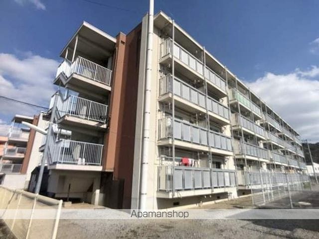 ビレッジハウス名東1号棟の外観写真