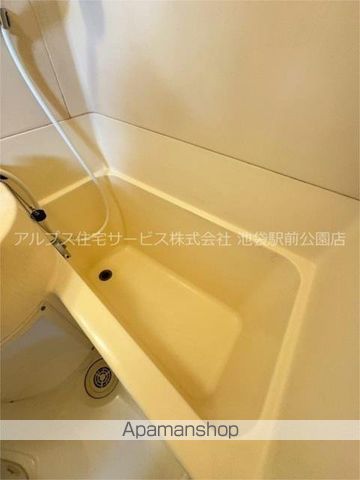 プラザドゥモーリスA棟の内装写真