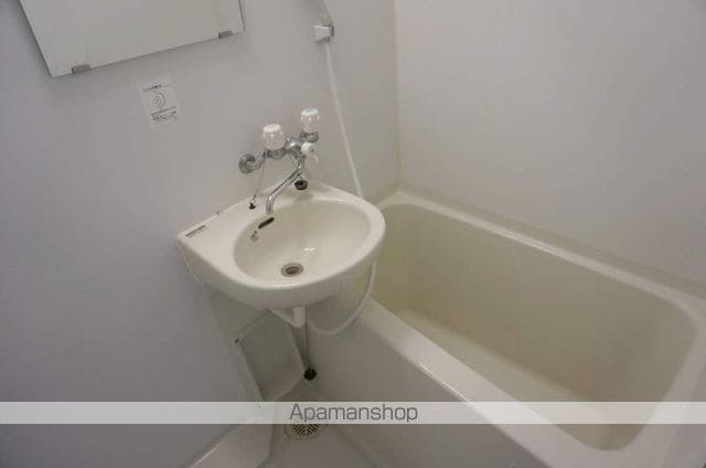 諏訪マンションの内装写真