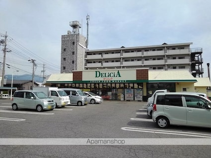 アーバンクレスト白板[1LDK/41.78m2]の周辺4