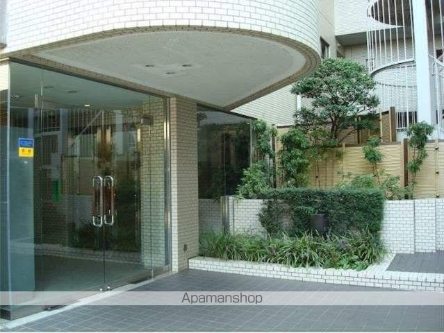 ステラメゾン武蔵小山の玄関写真
