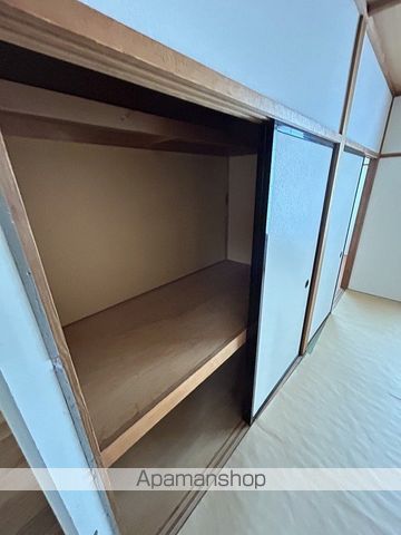 コーポ浮中の内装写真