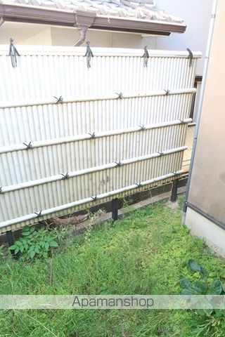ビバリーヒルズ 亀の井の内装写真