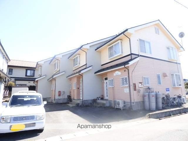 旭ルーミー山形南1号館の玄関写真