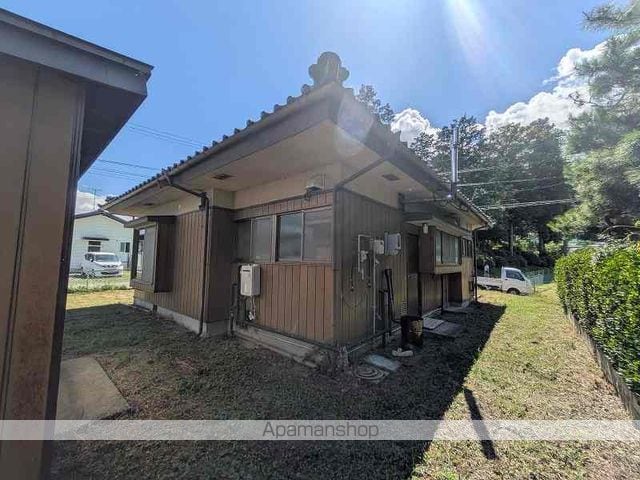 小出三区青山貸家の外観写真