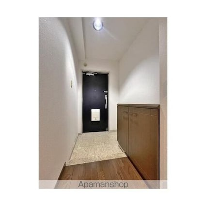 ビラ園生[3LDK/112.11m2]の玄関