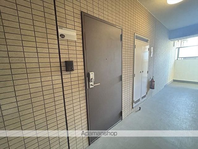 UNI−PORT相模の玄関写真