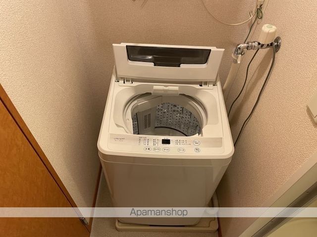 レオパレス西波止場の内装写真