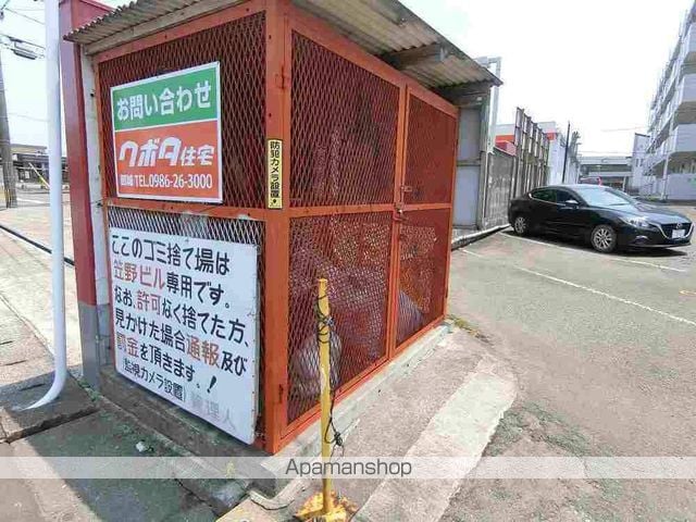 笠野石油ビルの外観写真