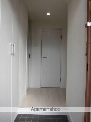 メゾン千田[1LDK/40m2]の玄関