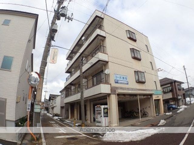 コーポ湊町の外観写真