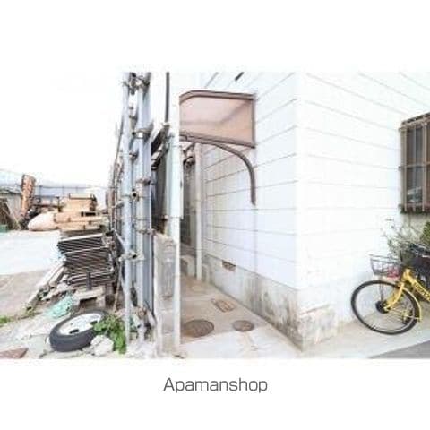 岡本ハイツの玄関写真