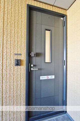 シャーメゾン上板 A棟の玄関写真