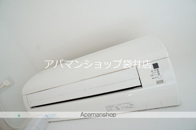 エバーグリーンの内装写真