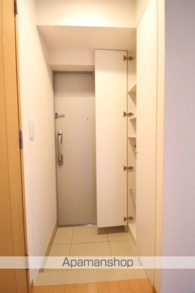 グローセインゼル湯島[1LDK/43.26m2]の玄関
