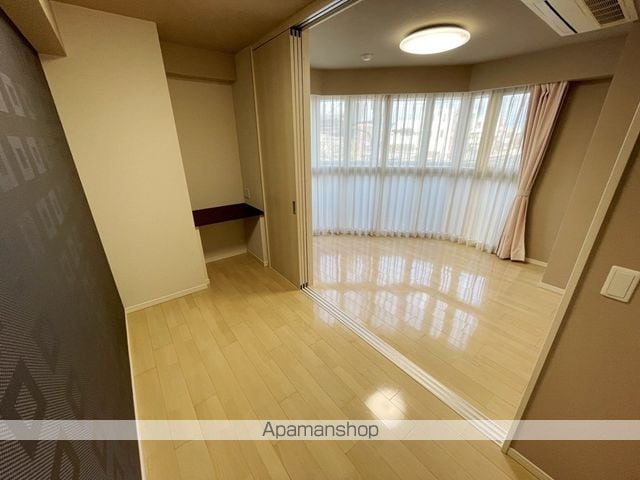 プレミアム菱屋西の内装写真