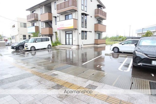 YELLのその他写真