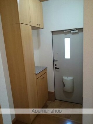 ポラリス[1R/45.99m2]の玄関