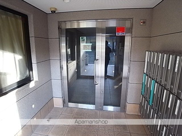 阪急神戸本線 武庫之荘駅 徒歩10分 5階建 築19年の玄関写真