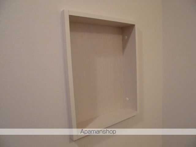 スクエア レイクの内装写真