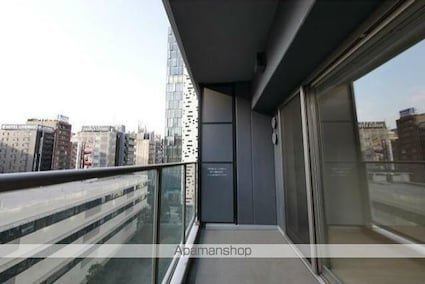 コンフォリア新宿イーストサイドタワー[1R/43.07m2]のバルコニー