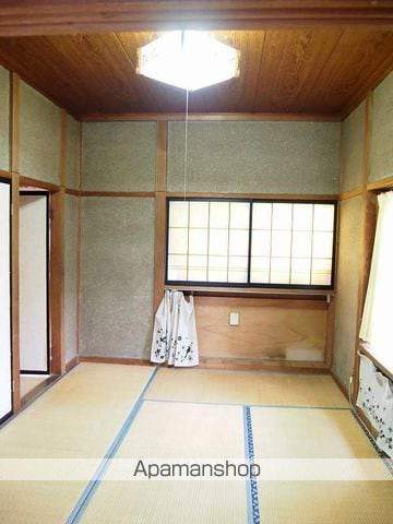 町四区貸家の内装写真