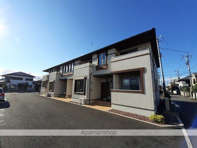 LaTourKAIZAWA V