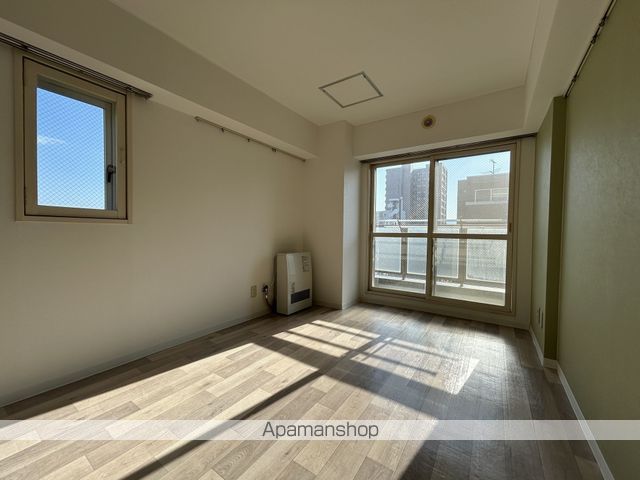 メゾンクレスト元町の内装写真
