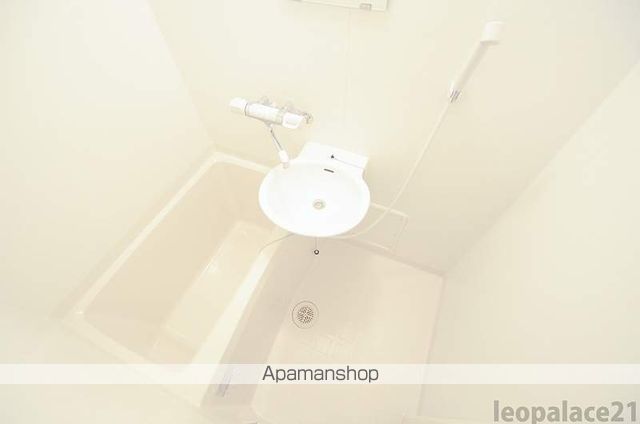 レオネクストアビタシオン春日の内装写真