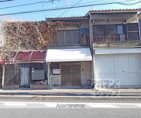 山端大君町16-28貸家