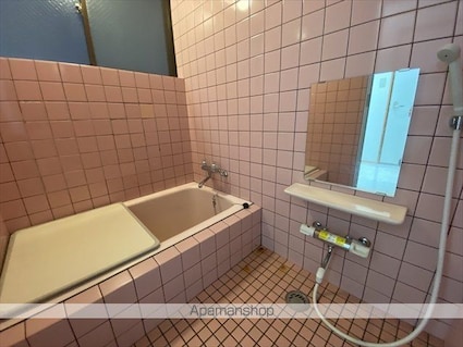 大手１丁目貸家[3LDK/86.28m2]のバス